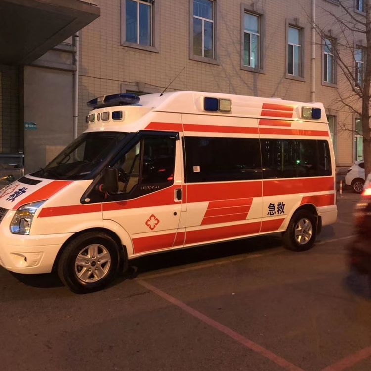 张店夜间租赁救护车护送病人转院：安全转运的 8 大核心注意事项